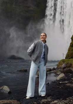 Blazers & Jasjes|Jassen><noscript><img width=