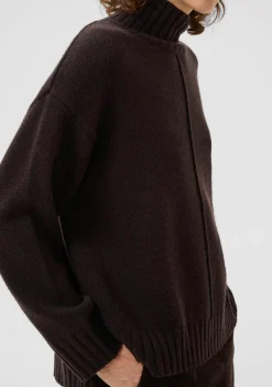 Truien><noscript><img width=