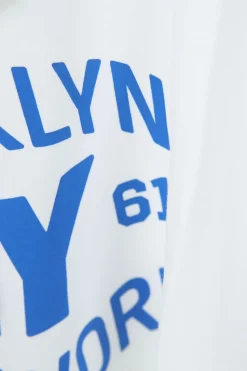 Shirts><noscript><img width=