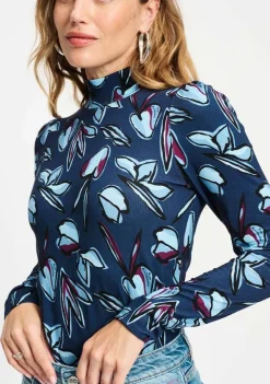 Shirts><noscript><img width=