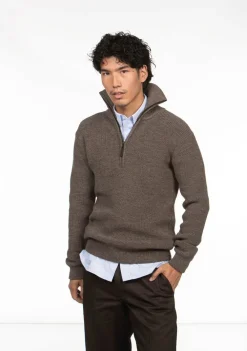 Truien><noscript><img width=