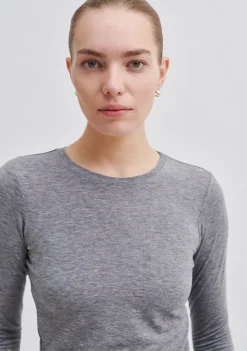 Shirts><noscript><img width=