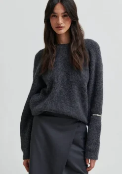 Truien><noscript><img width=