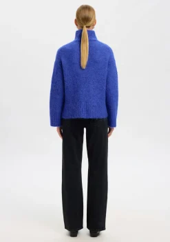 Truien><noscript><img width=