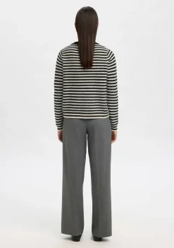 Truien><noscript><img width=