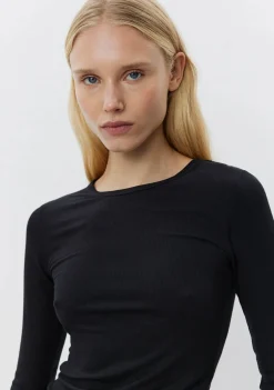 Shirts><noscript><img width=