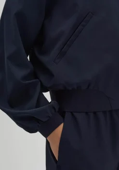 Blazers & Jasjes|Jassen><noscript><img width=