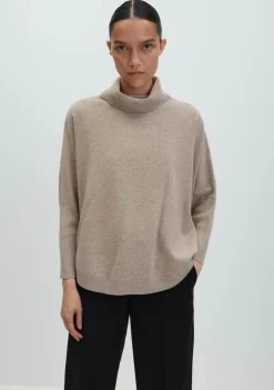 Truien><noscript><img width=