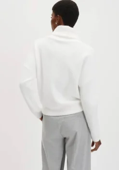 Truien><noscript><img width=