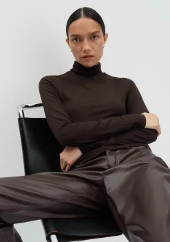 Shirts><noscript><img width=