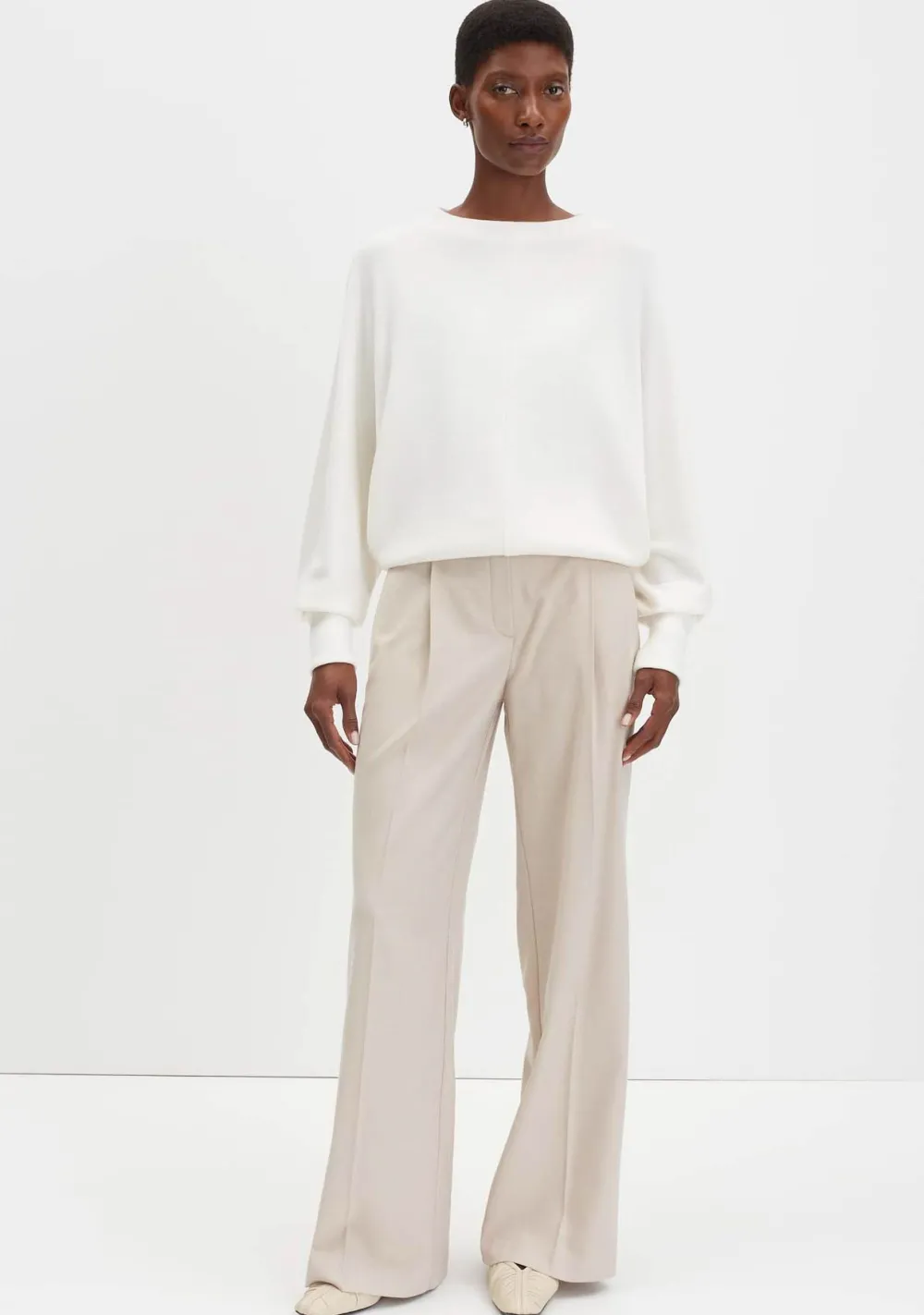 Truien>SOMEDAY TRUI Off white