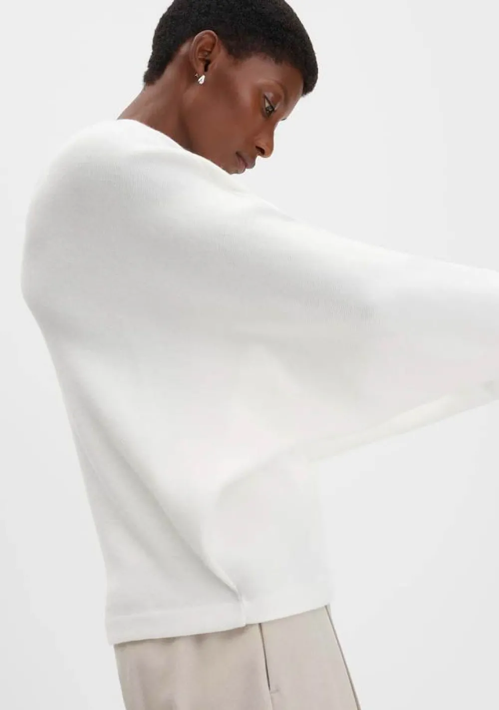 Truien>SOMEDAY TRUI Off white