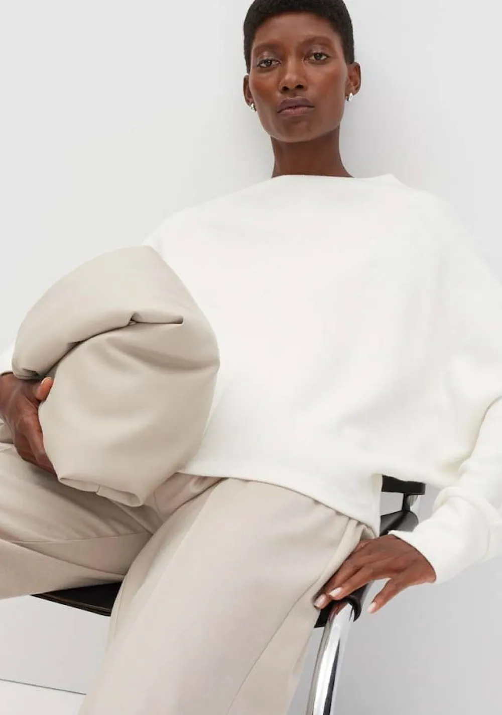 Truien>SOMEDAY TRUI Off white