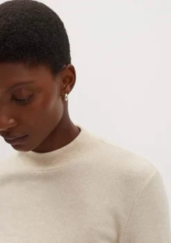 Truien><noscript><img width=