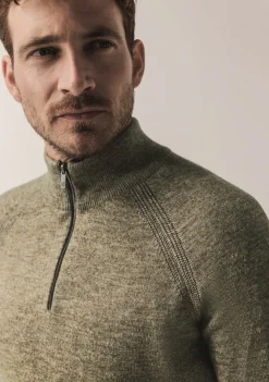 Truien><noscript><img width=