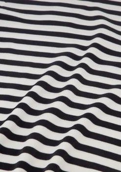 Shirts><noscript><img width=