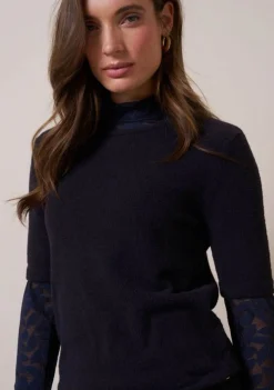 Truien><noscript><img width=