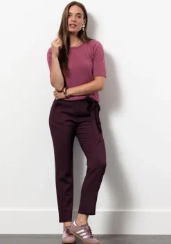 Truien><noscript><img width=