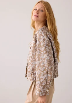 Blazers & Jasjes|Jassen><noscript><img width=