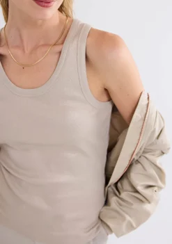 Shirts><noscript><img width=