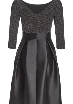 Gelegenheidskleding><noscript><img width=