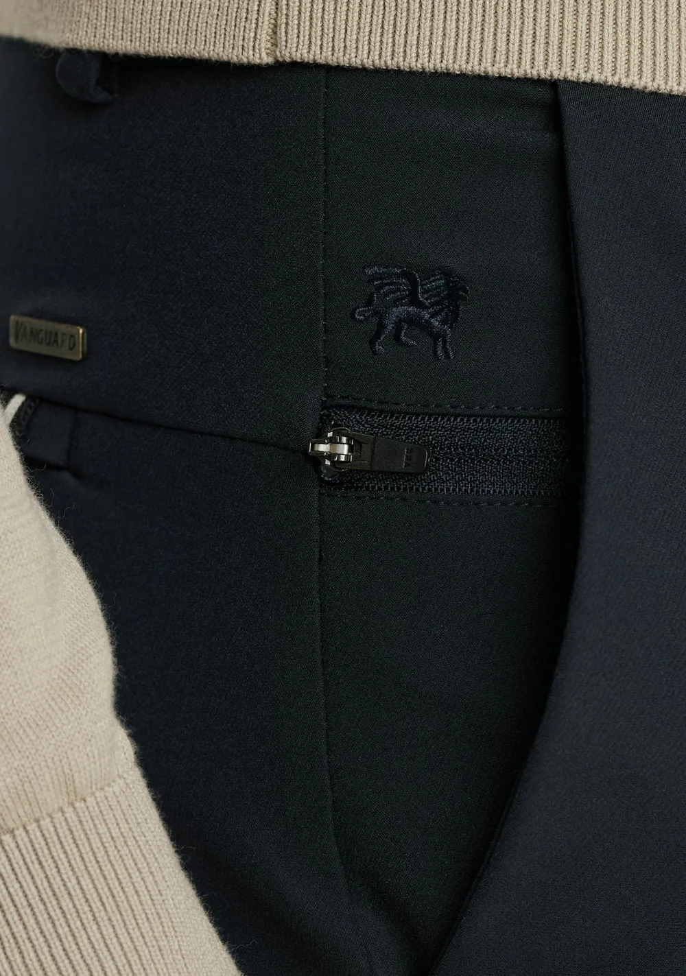 Broeken>VANGUARD CHINO