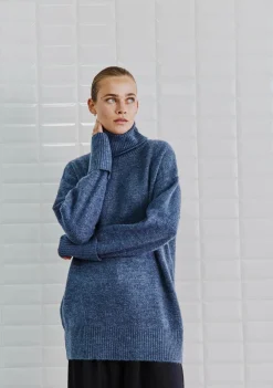 Truien>WITH BLACK COLTRUI Blauw