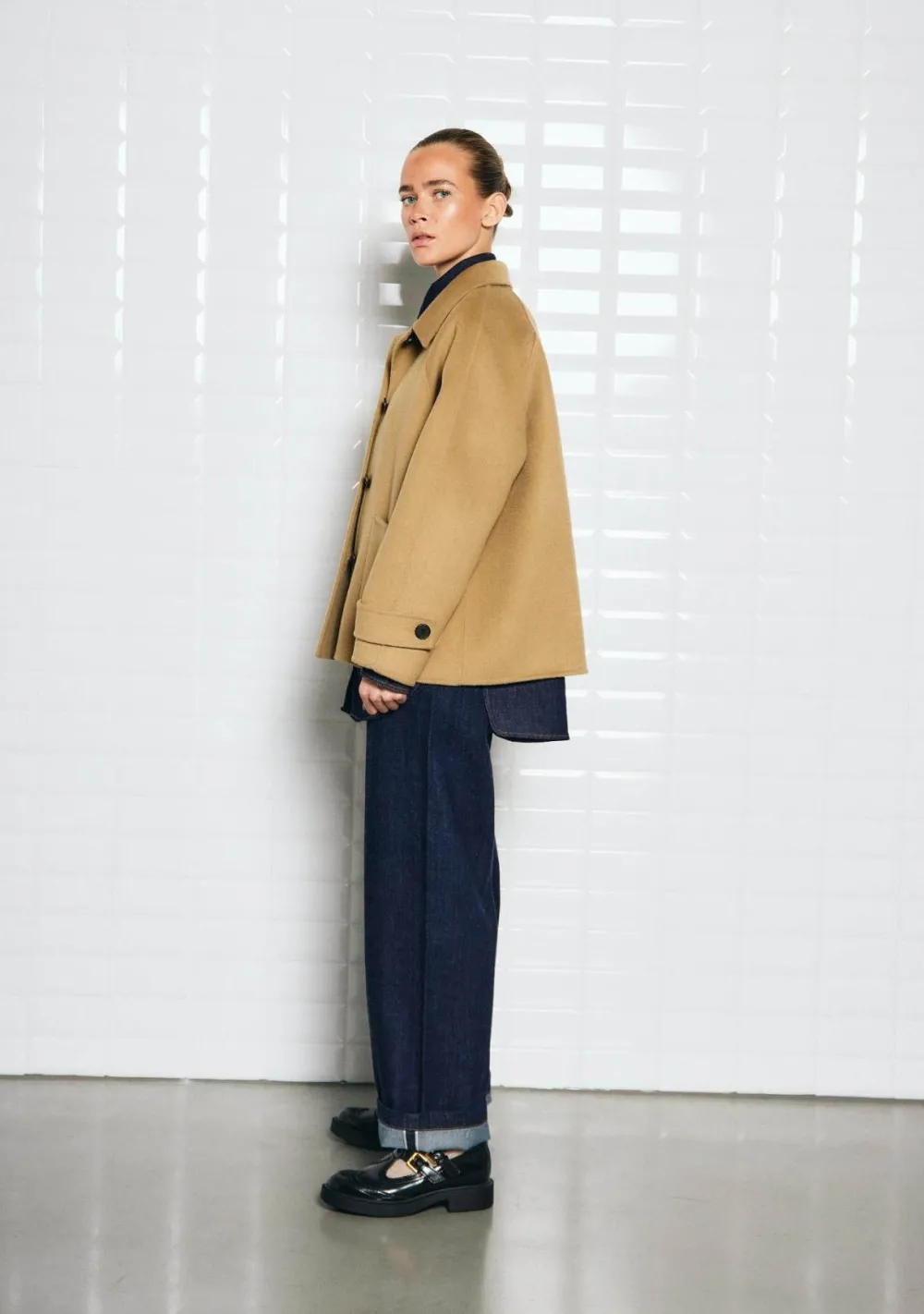 Winterjassen>WITH BLACK MANTEL Beige