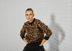 Truien><noscript><img width=