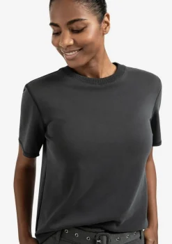 Shirts><noscript><img width=