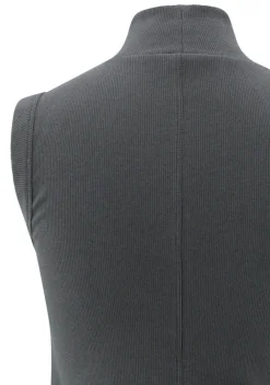 Shirts><noscript><img width=