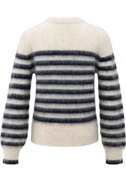 Truien><noscript><img width=