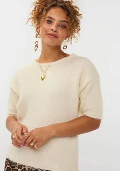 Truien><noscript><img width=