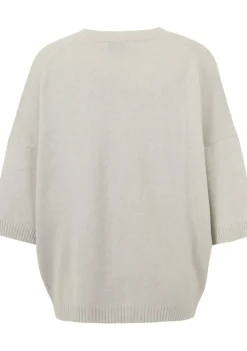 Truien><noscript><img width=